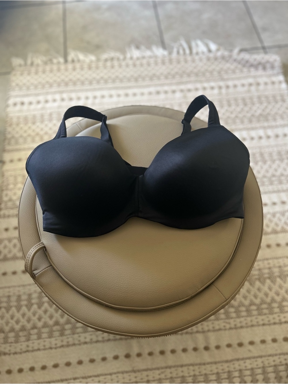 Soma Smooth Contour T-Shirt Bra 38G - Black